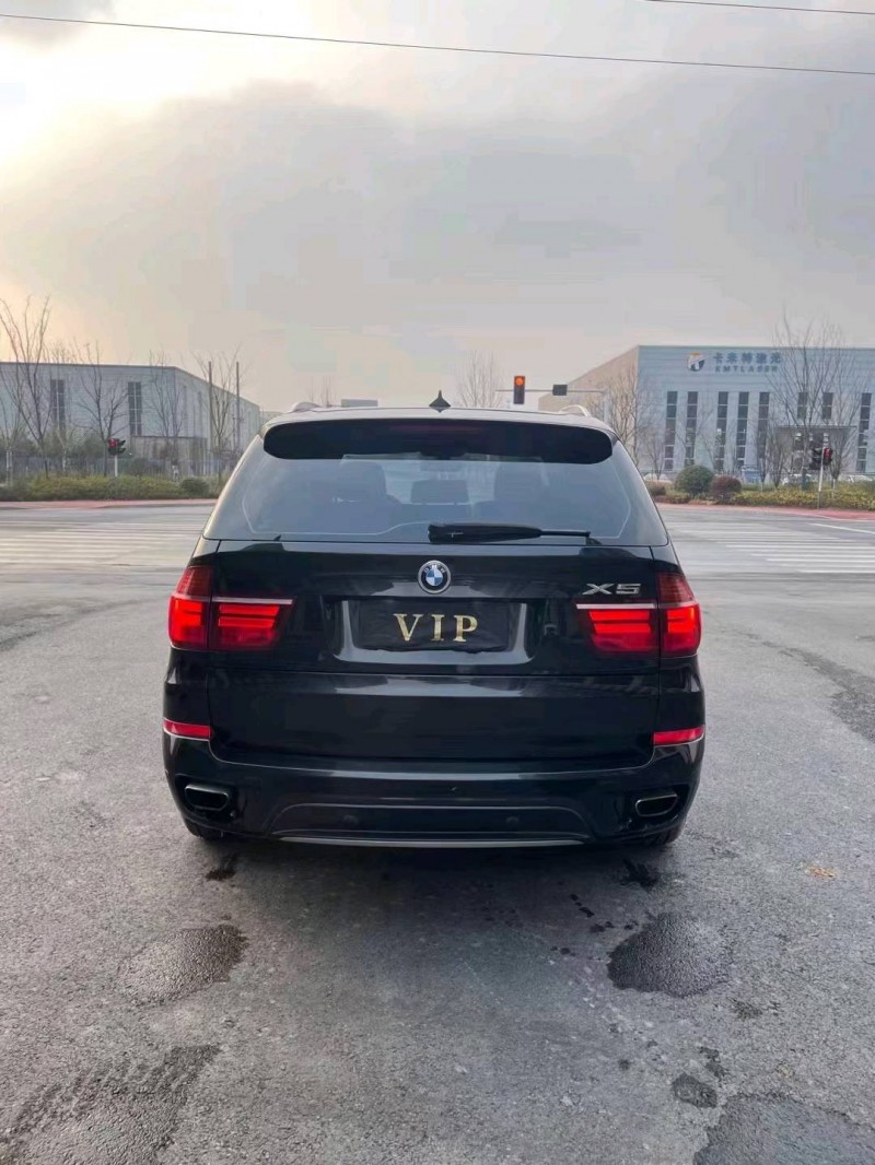 徐州11年宝马X59