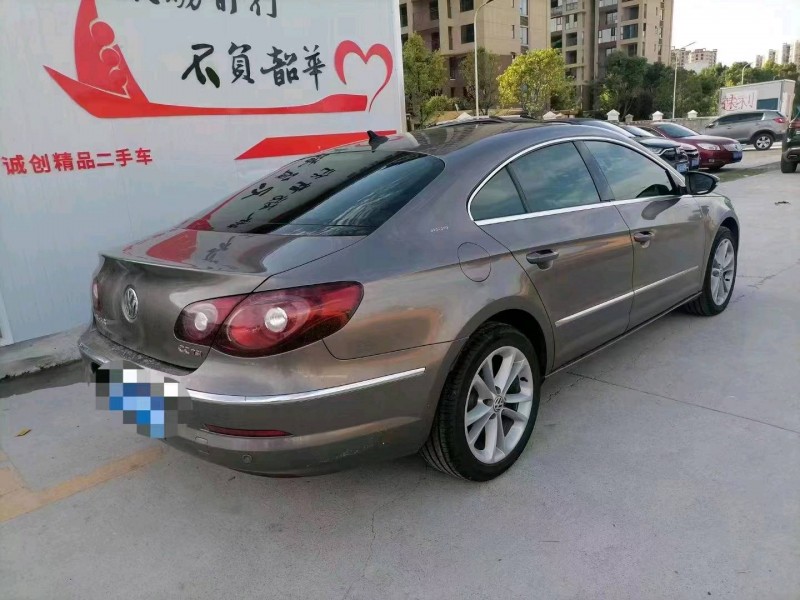 北京12年大众CC8