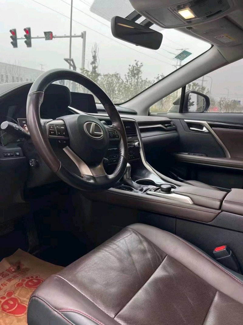 徐州18年雷克萨斯RX6
