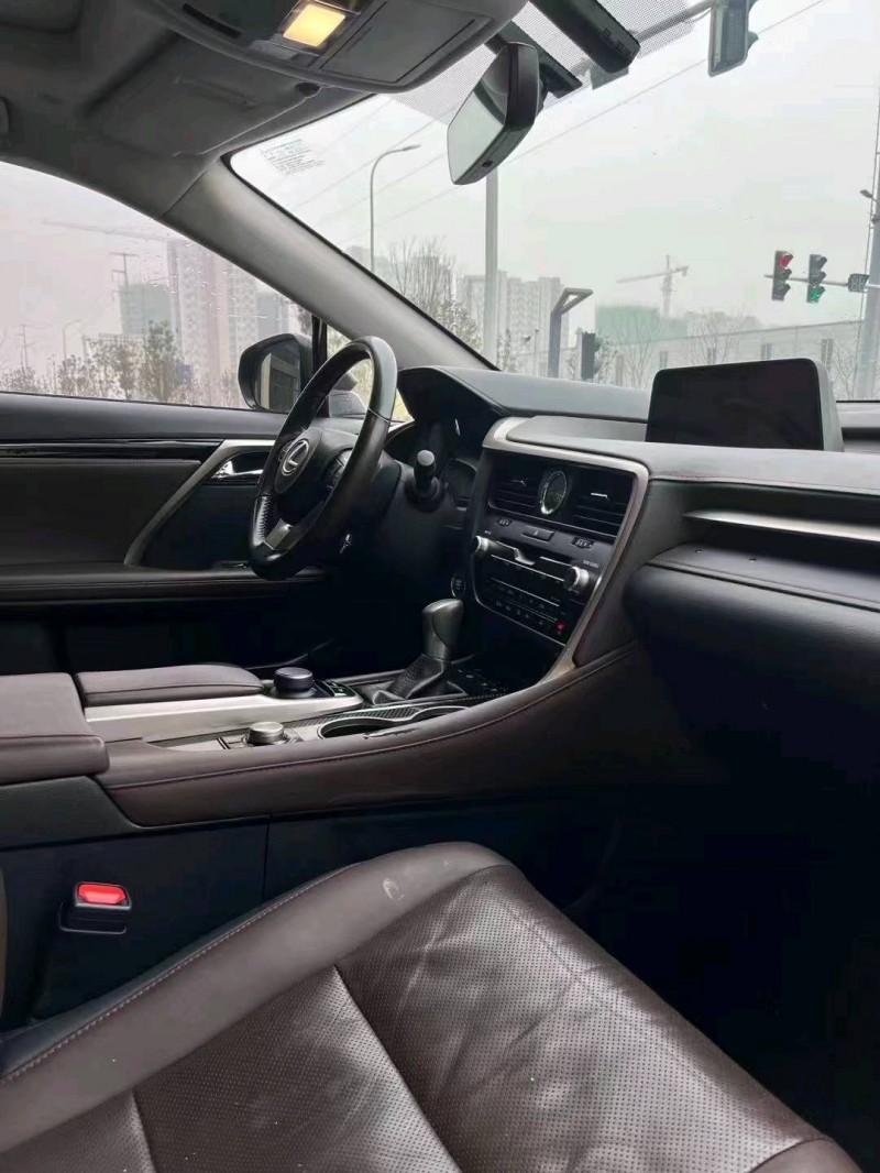 徐州18年雷克萨斯RX5