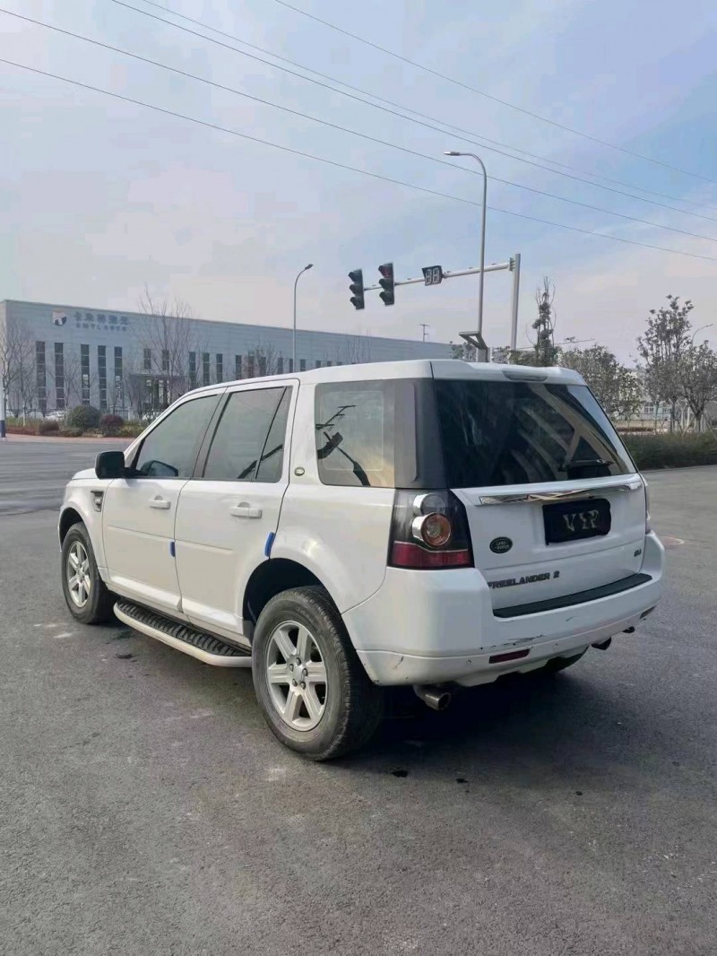 徐州14年路虎神行者8