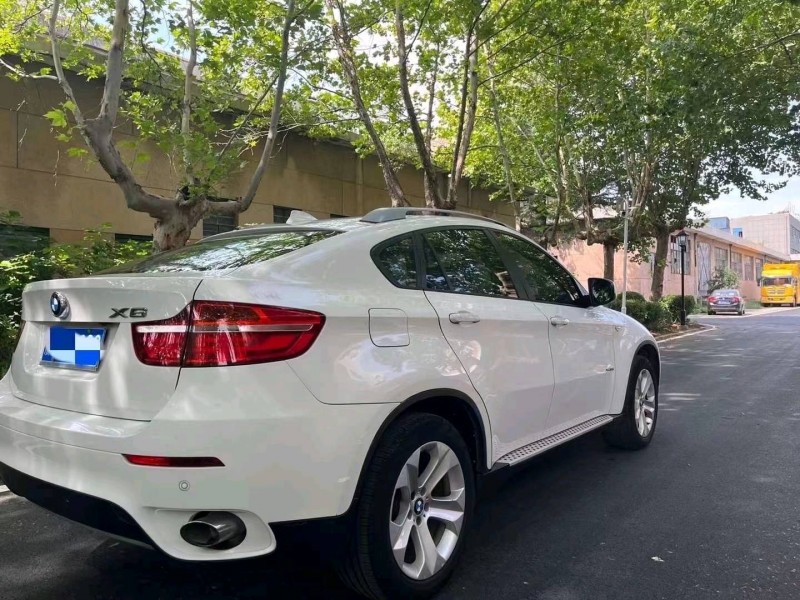 东营13年宝马X64