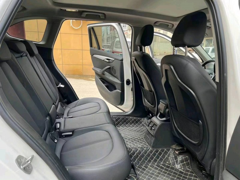 北京19年宝马X14