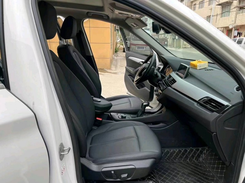 北京19年宝马X16