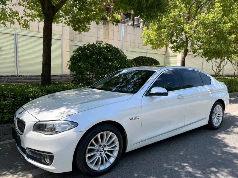 潍坊16年宝马5系3