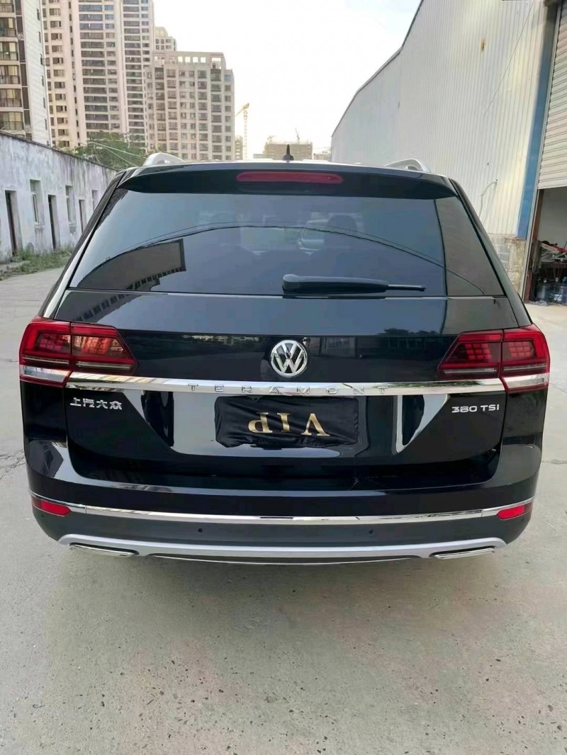 北京18年大众途昂9