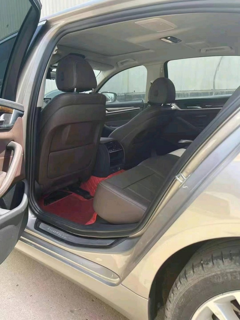 北京18年宝马5系6