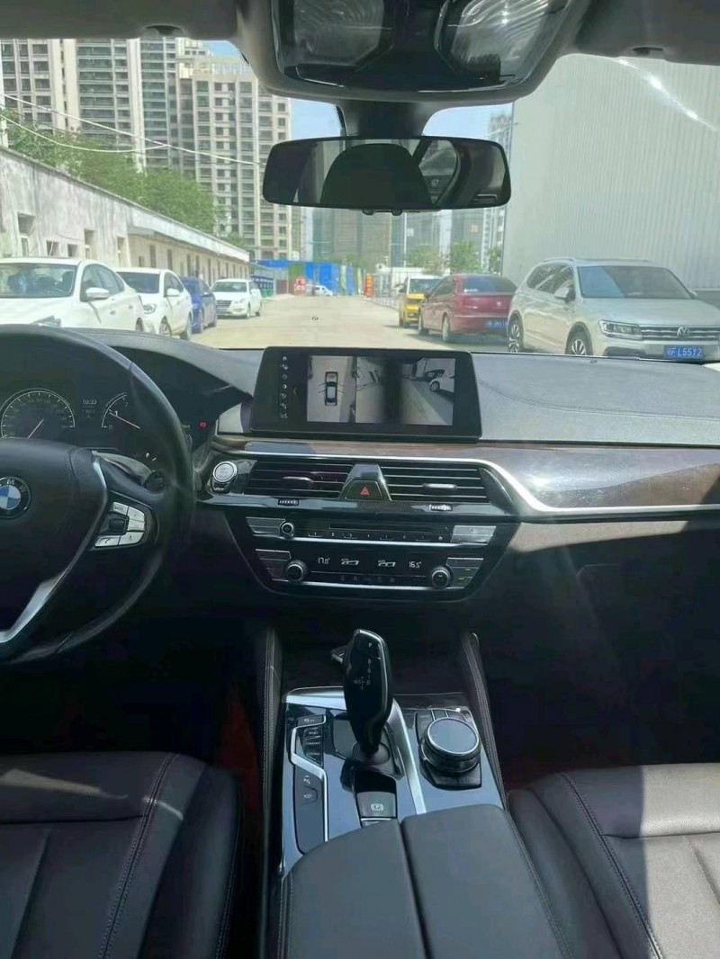 北京18年宝马5系5