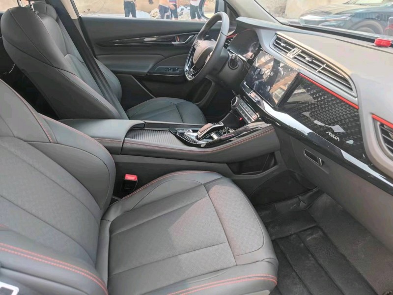 北京22年东风AX7pro8