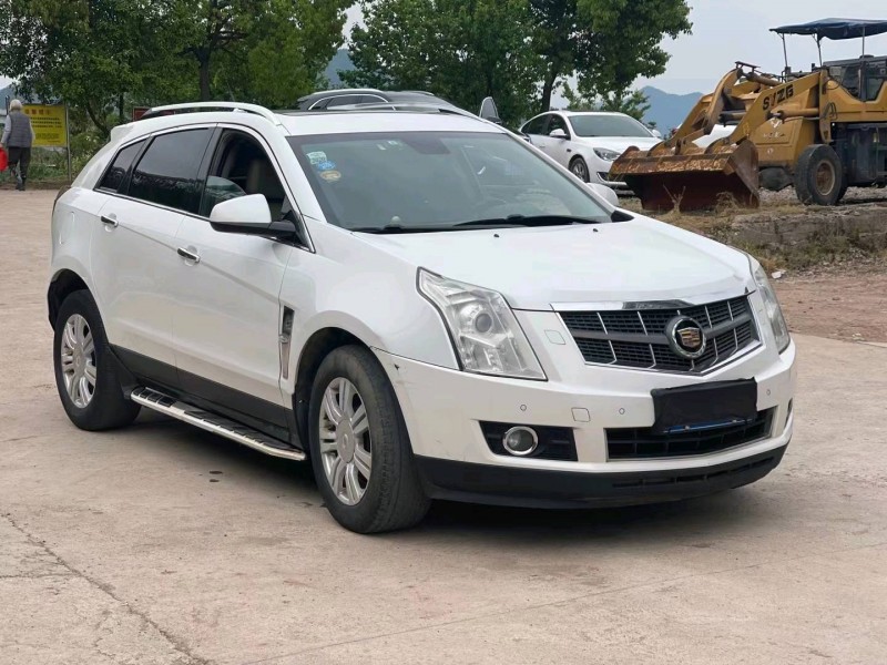 北京12年凯迪拉克SRX8