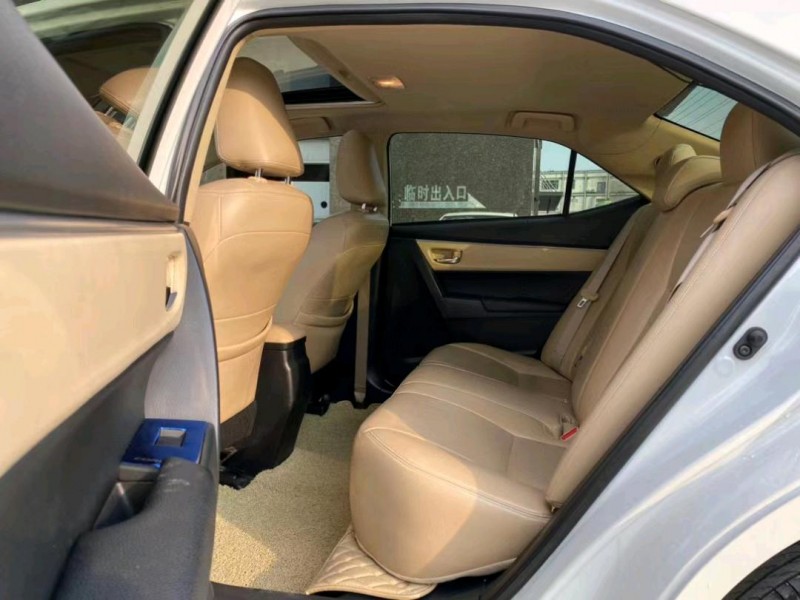 东莞16年丰田雷凌6