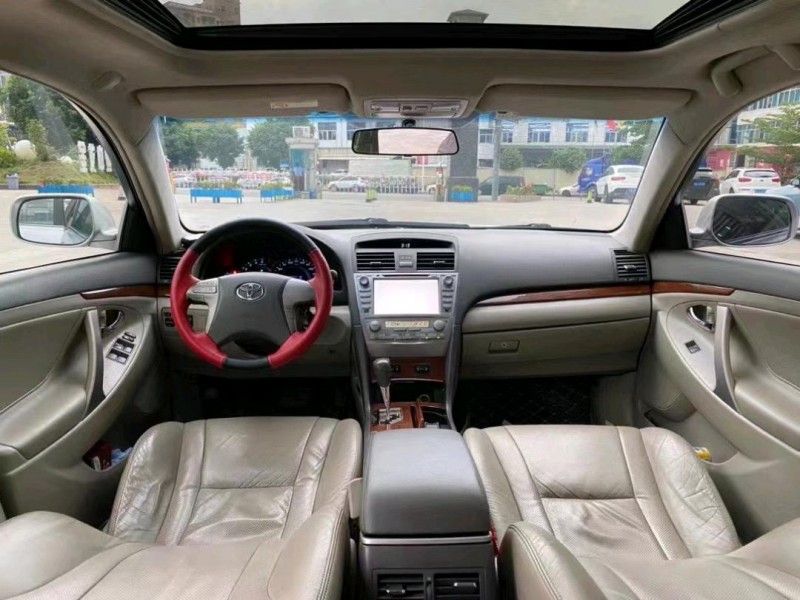 东莞13年丰田凯美瑞5