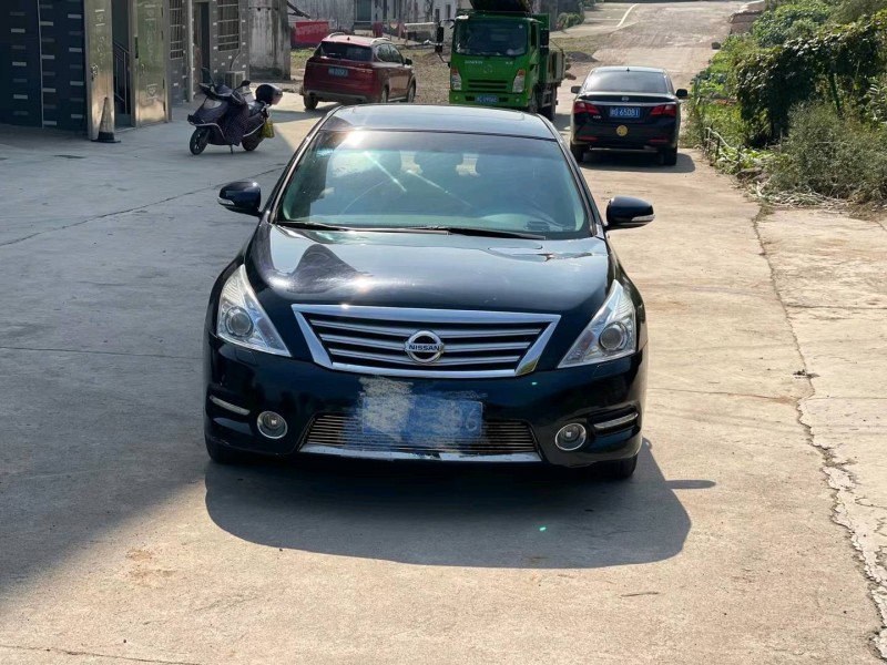 北京13年日产天籁1