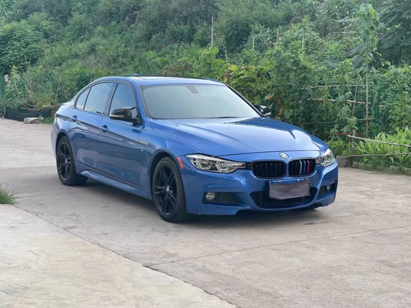 北京16年宝马3系3