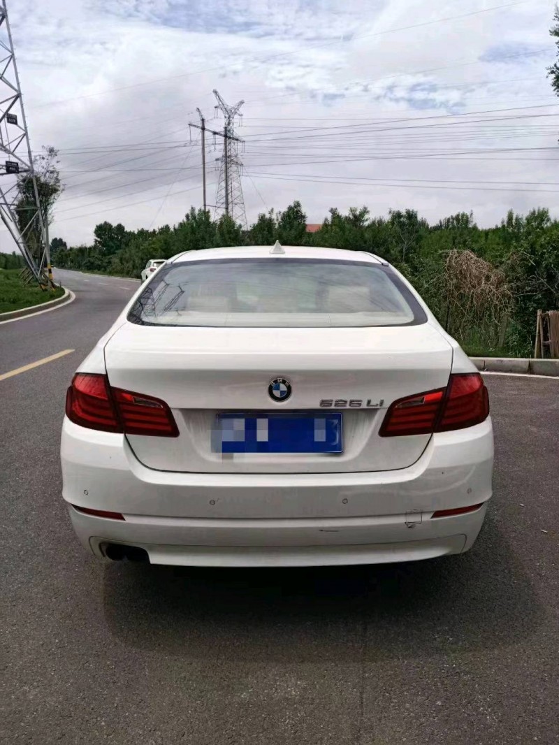 聊城13年宝马5系9