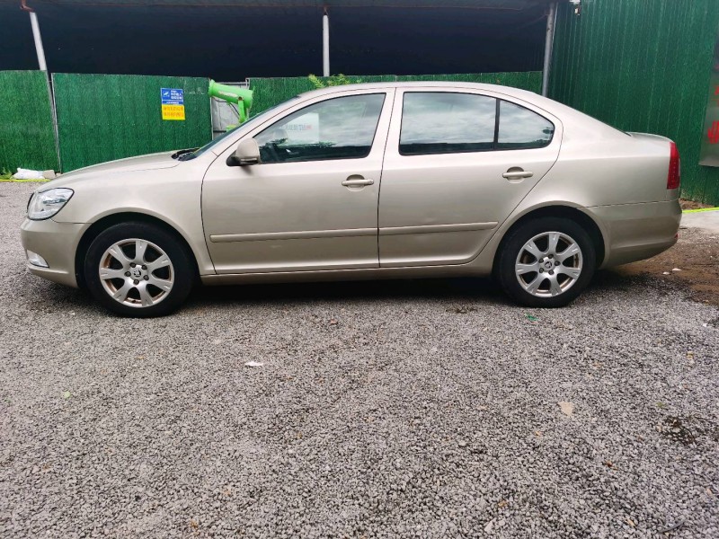 邢台14年斯柯达明锐8