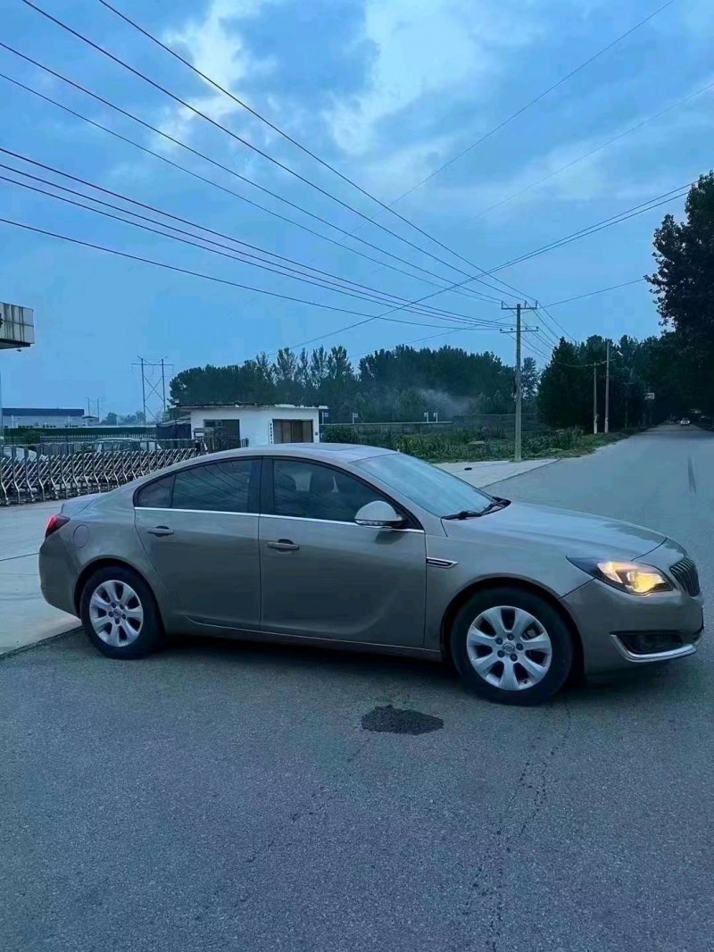 北京17年别克君威2