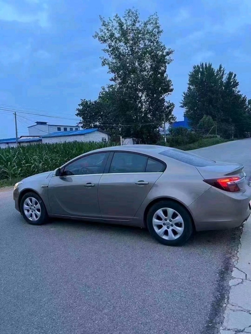 北京17年别克君威7