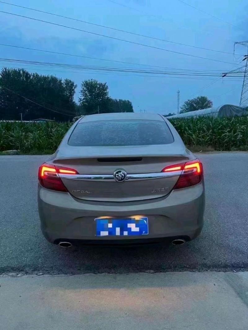 北京17年别克君威9