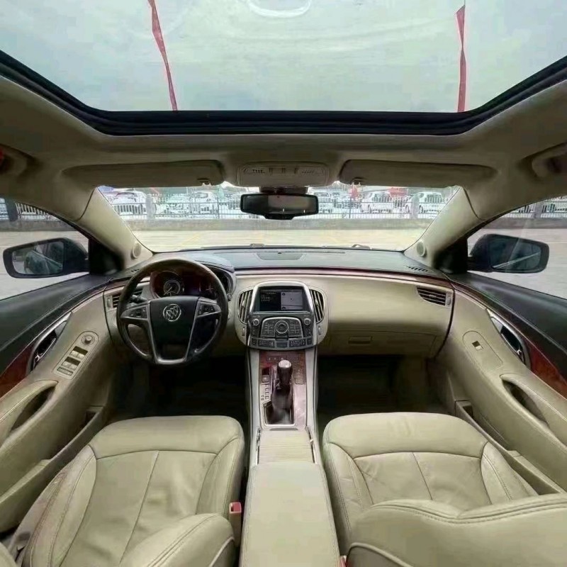 北京11年别克君越6