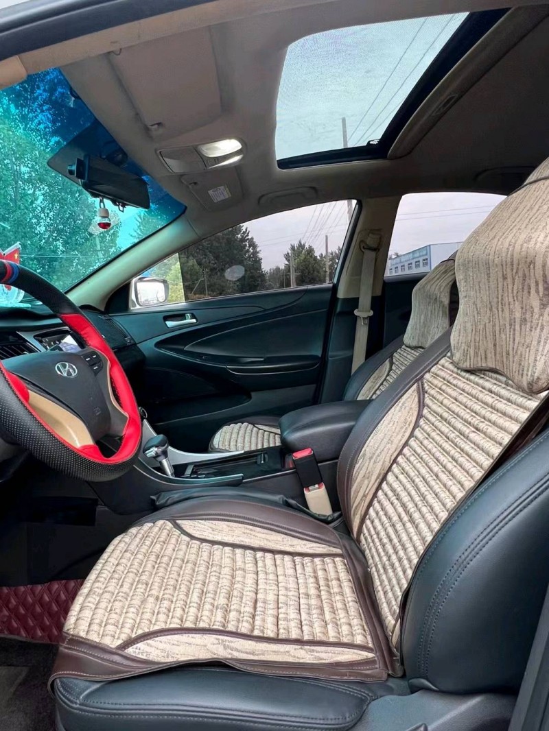 北京13年现代索纳塔八2