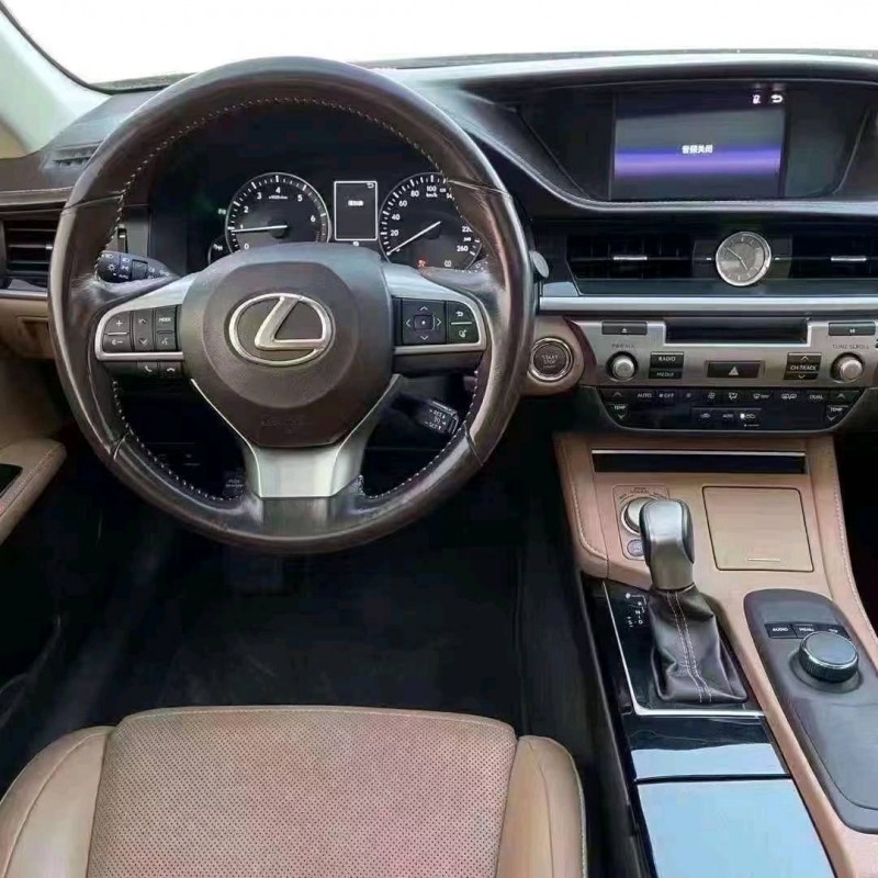北京17年雷克萨斯ES7