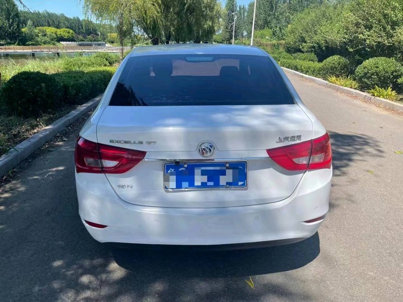 东营17年别克英朗9