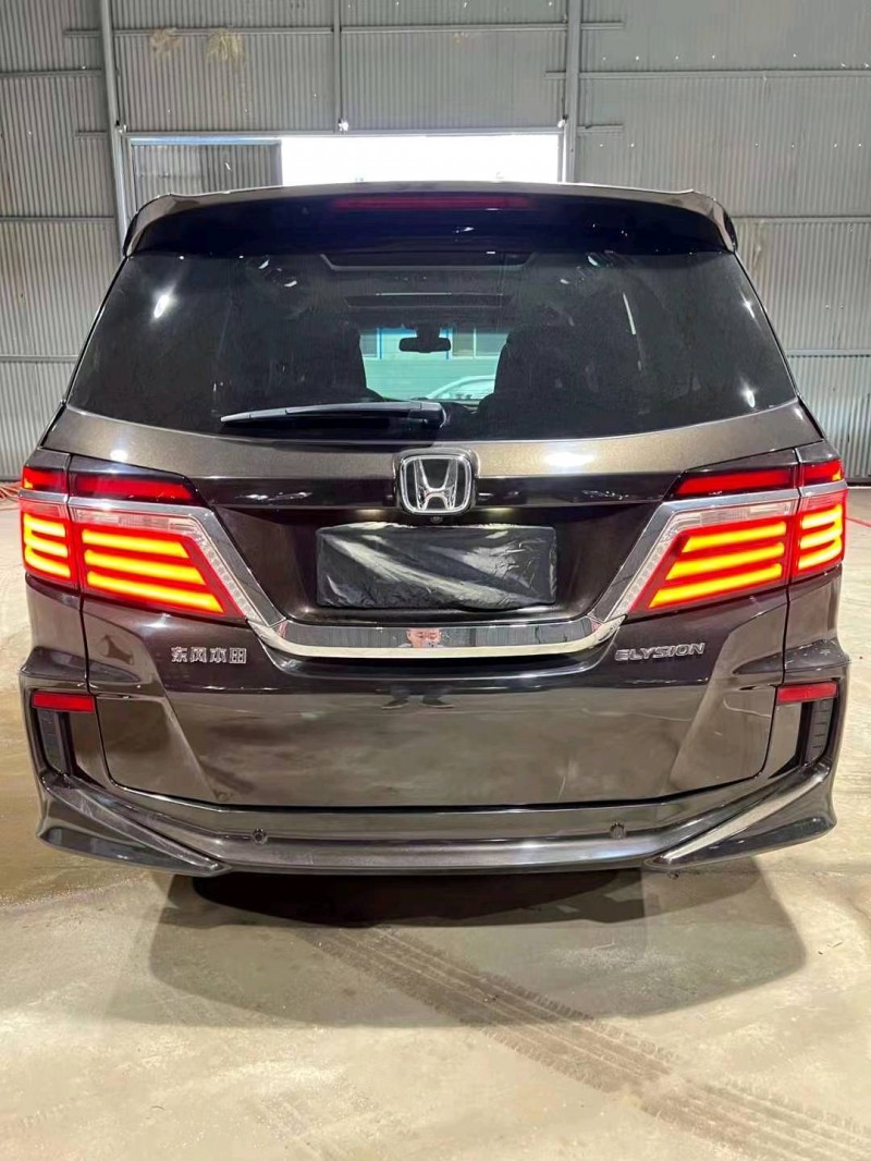 邢台17年本田艾力绅5