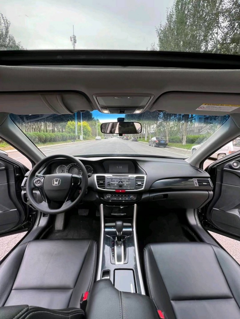 沈阳19年本田雅阁5