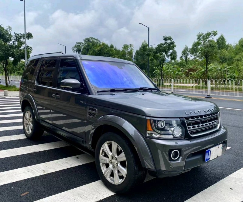 广州14年路虎发现2