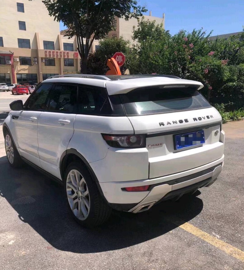 枣庄14年路虎极光3