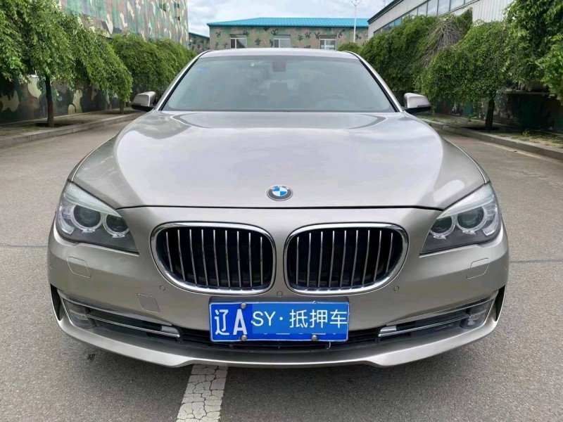沈阳13年宝马7系1