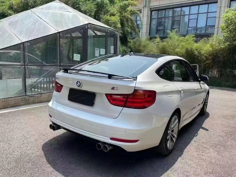 成都15年宝马3系GT3