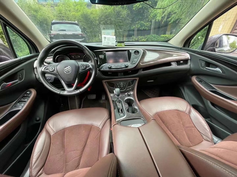 成都16年别克昂科威5