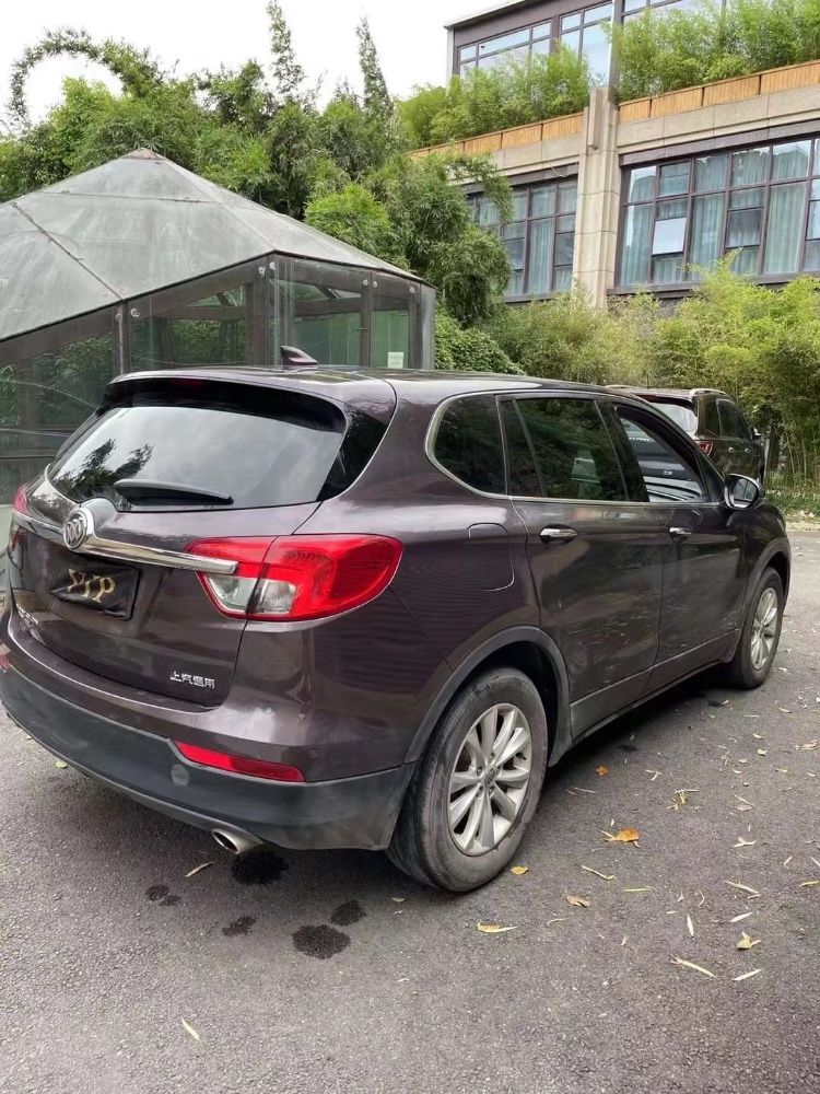 成都16年别克昂科威3