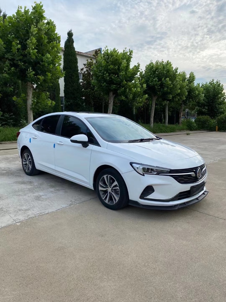 徐州21年别克威朗5