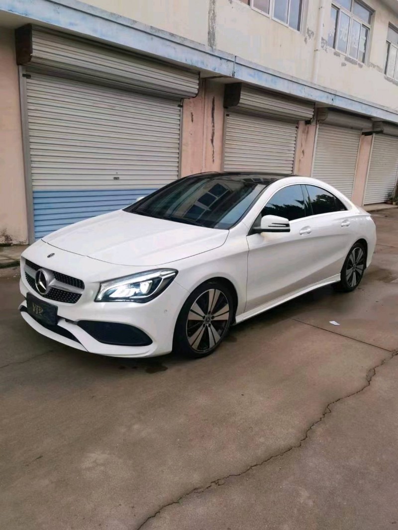 东营18年奔驰CLA3