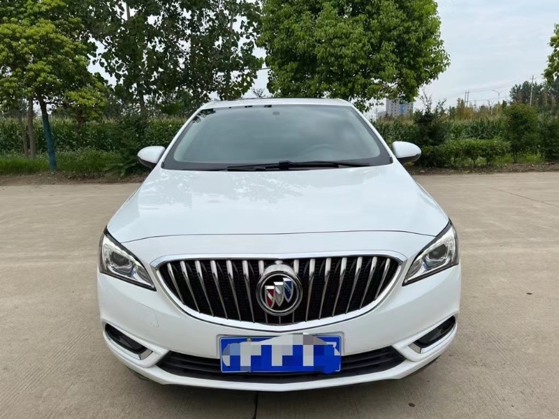 盐城17年别克威朗1