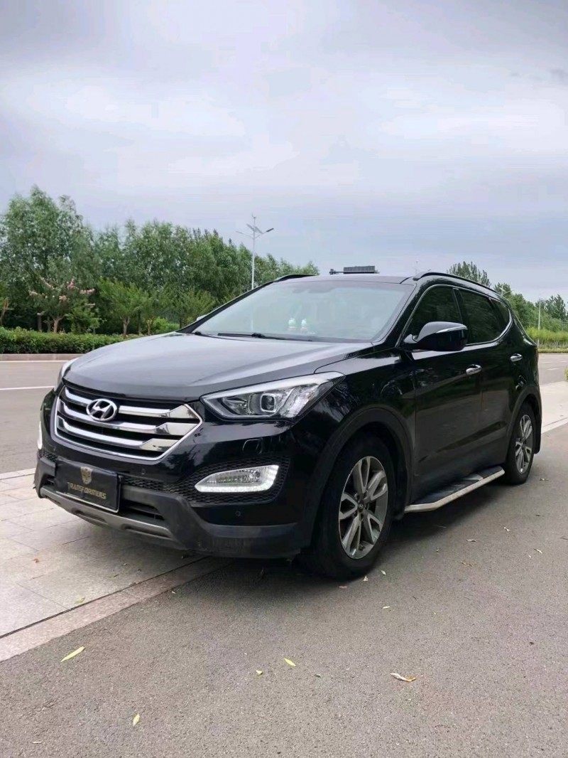 东营14年现代新胜达8