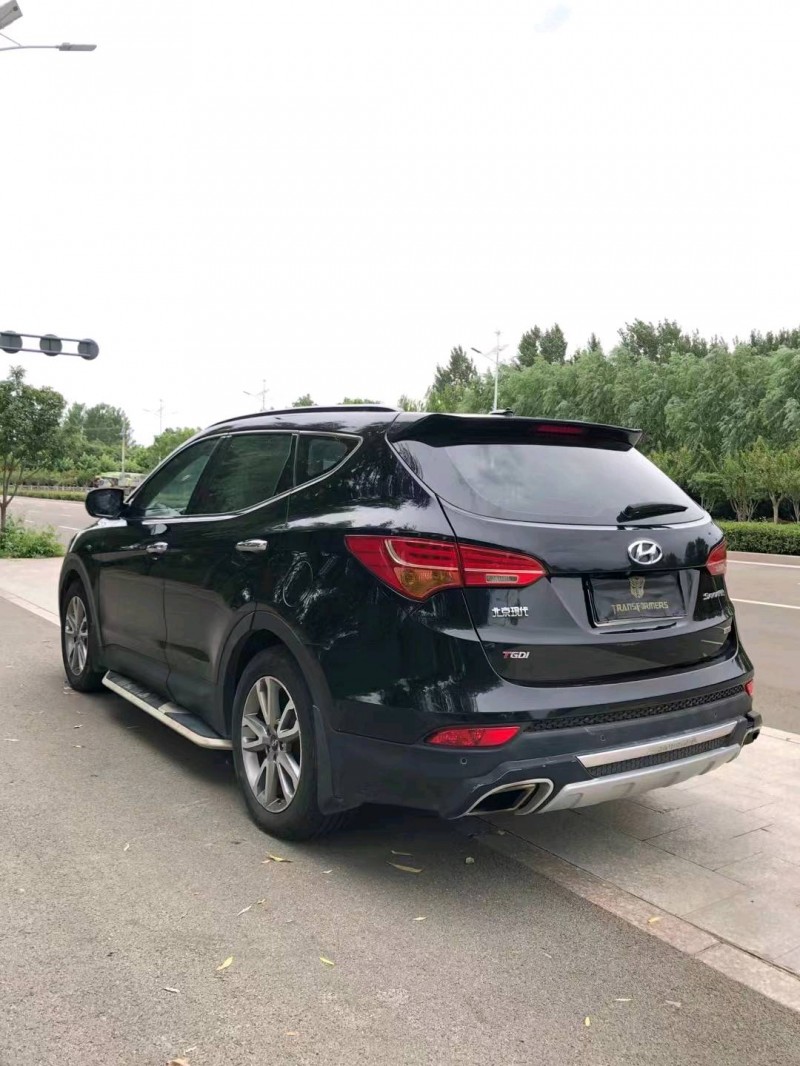 东营14年现代新胜达6