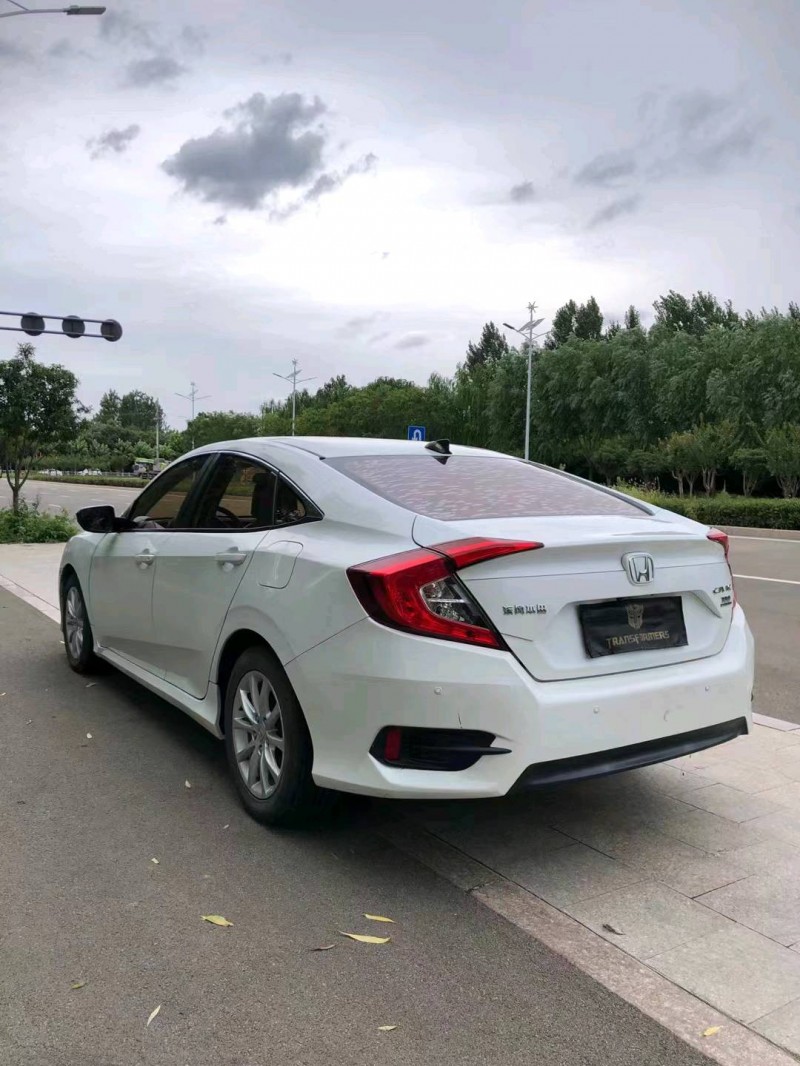 东营17年本田思域6