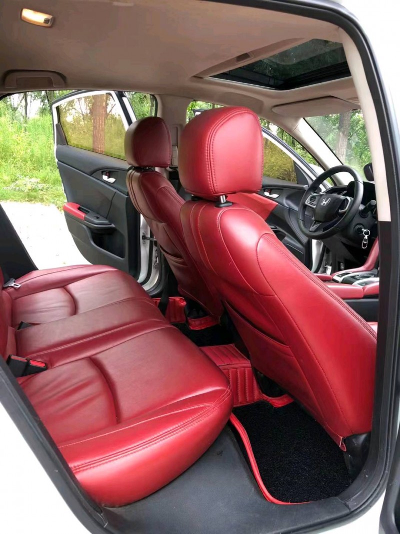 东营17年本田思域2