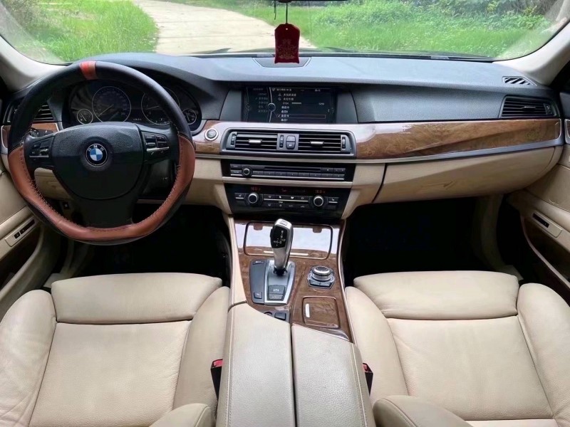 北京11年宝马5系6