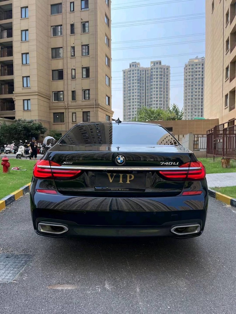 徐州19年宝马7系8