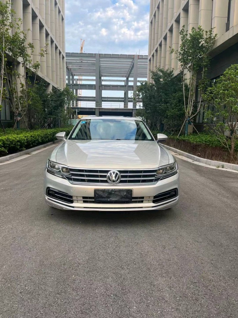 徐州18年大众途昂9