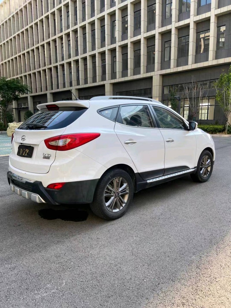 徐州16年现代ix353