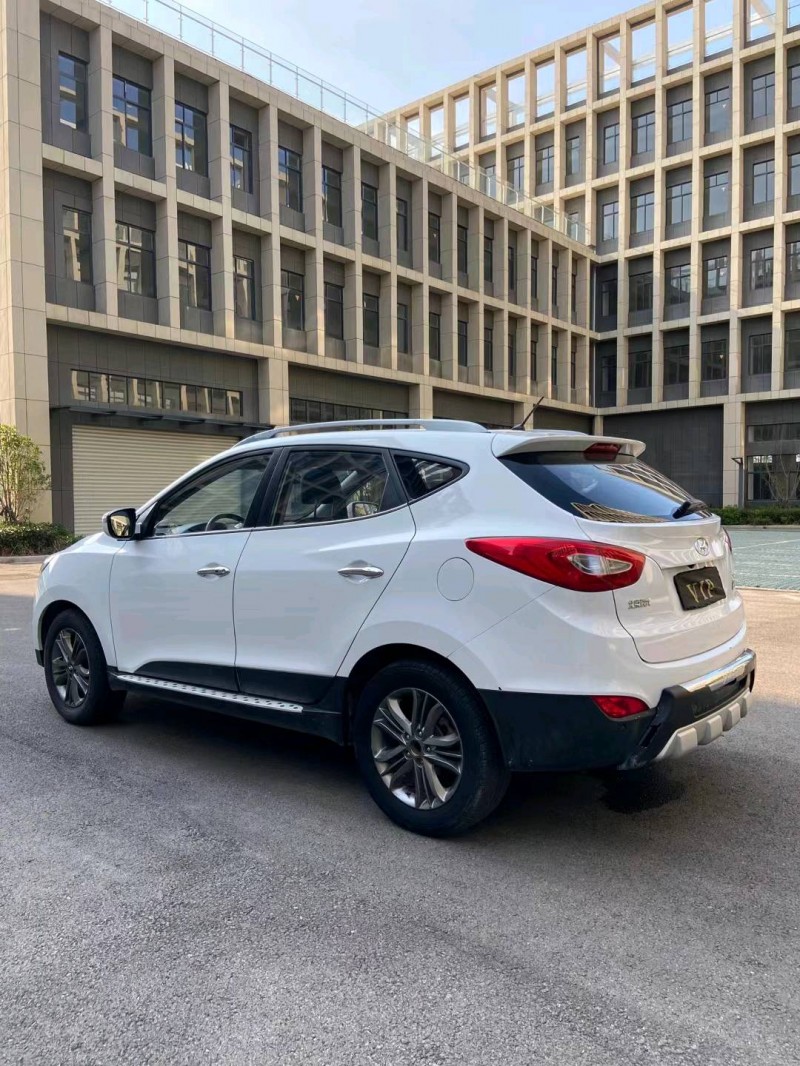 徐州16年现代ix352