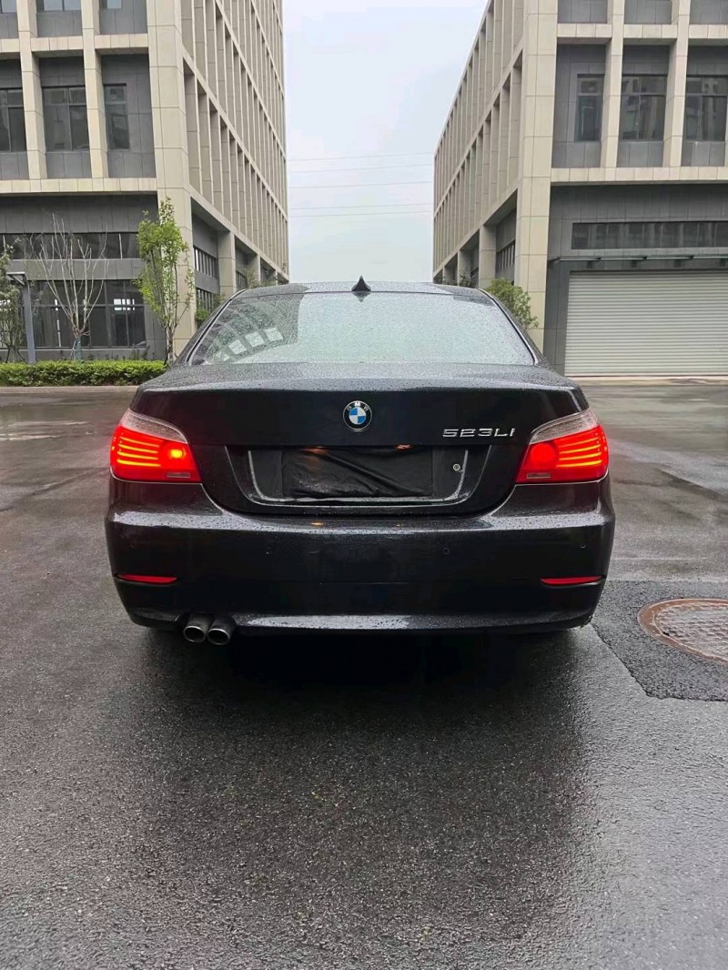 徐州10年宝马5系8