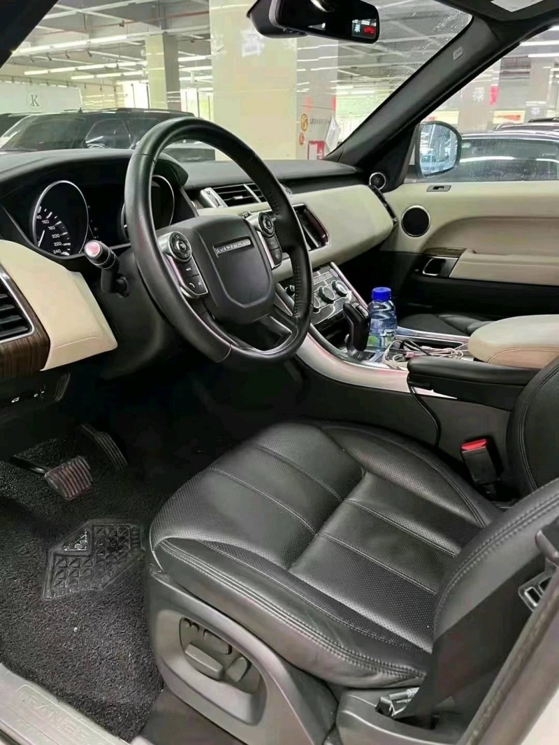烟台17年路虎揽胜运动6