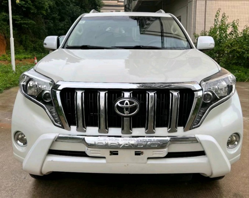 北京16年丰田普拉多1